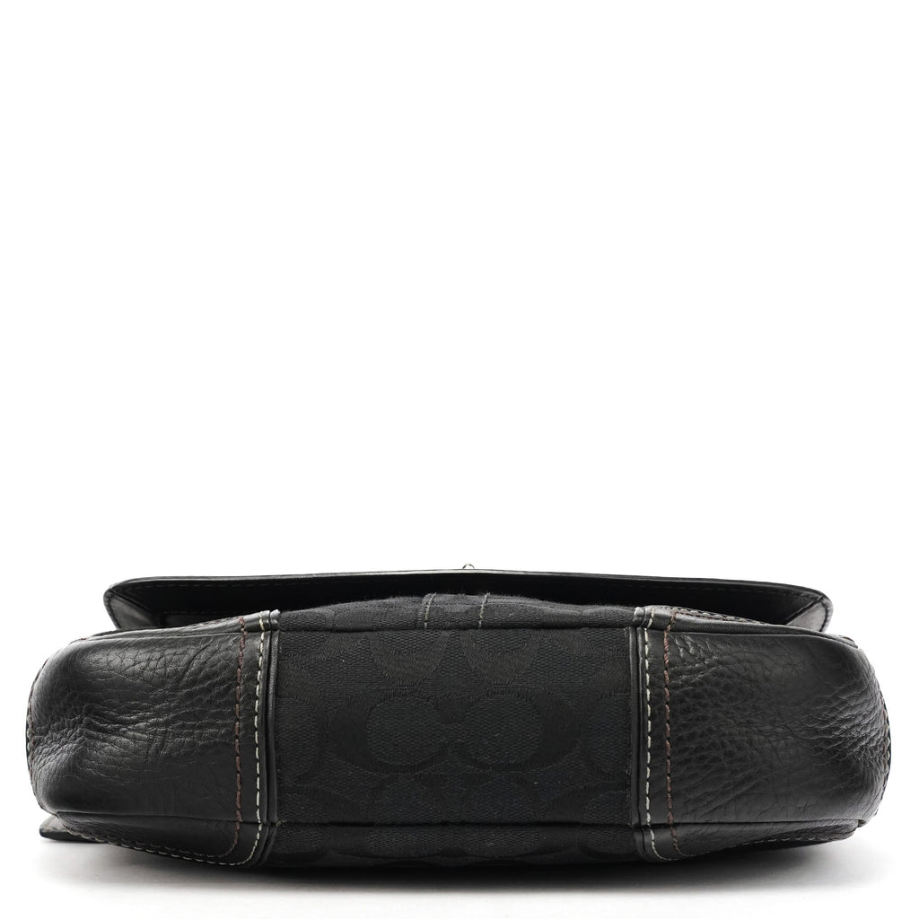 10983 Black Soho Turnlock Shoulder Bag