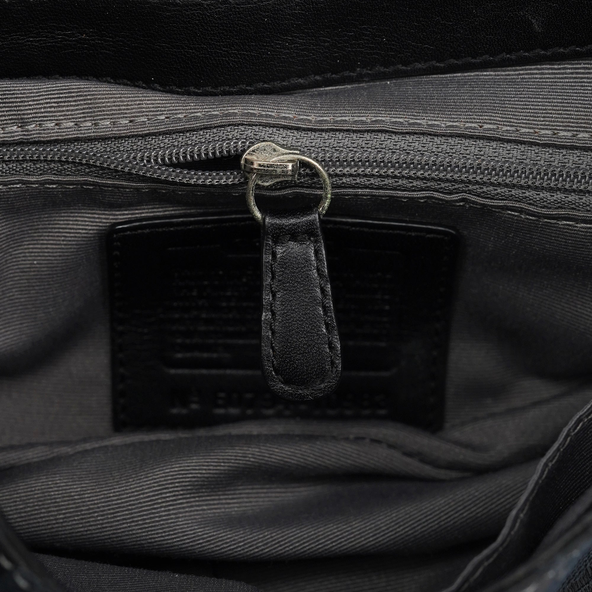 10983 Black Turnlock Shoulder Bag