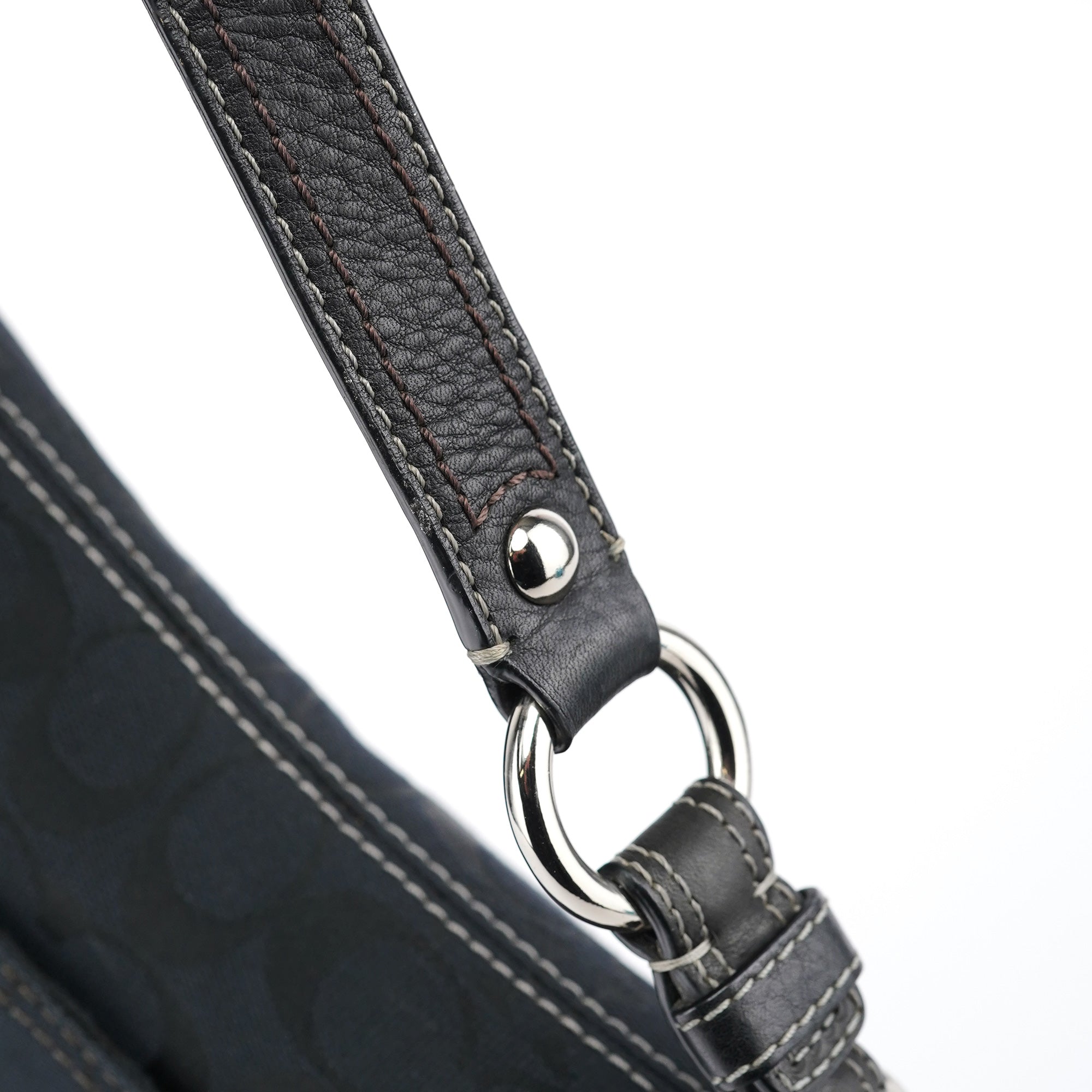10983 Black Turnlock Shoulder Bag