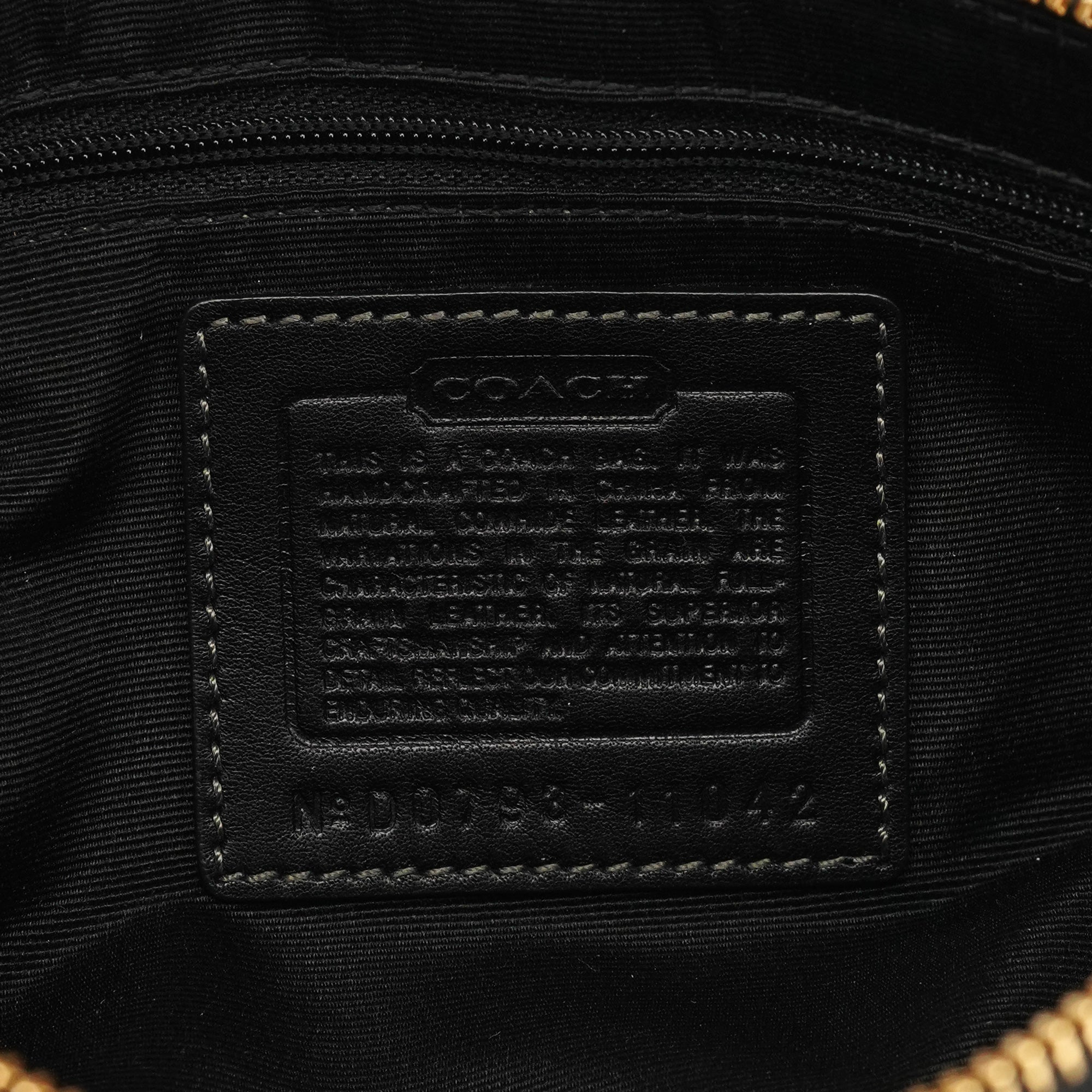 11042 Black Leather Turnlock Shoulder Bag
