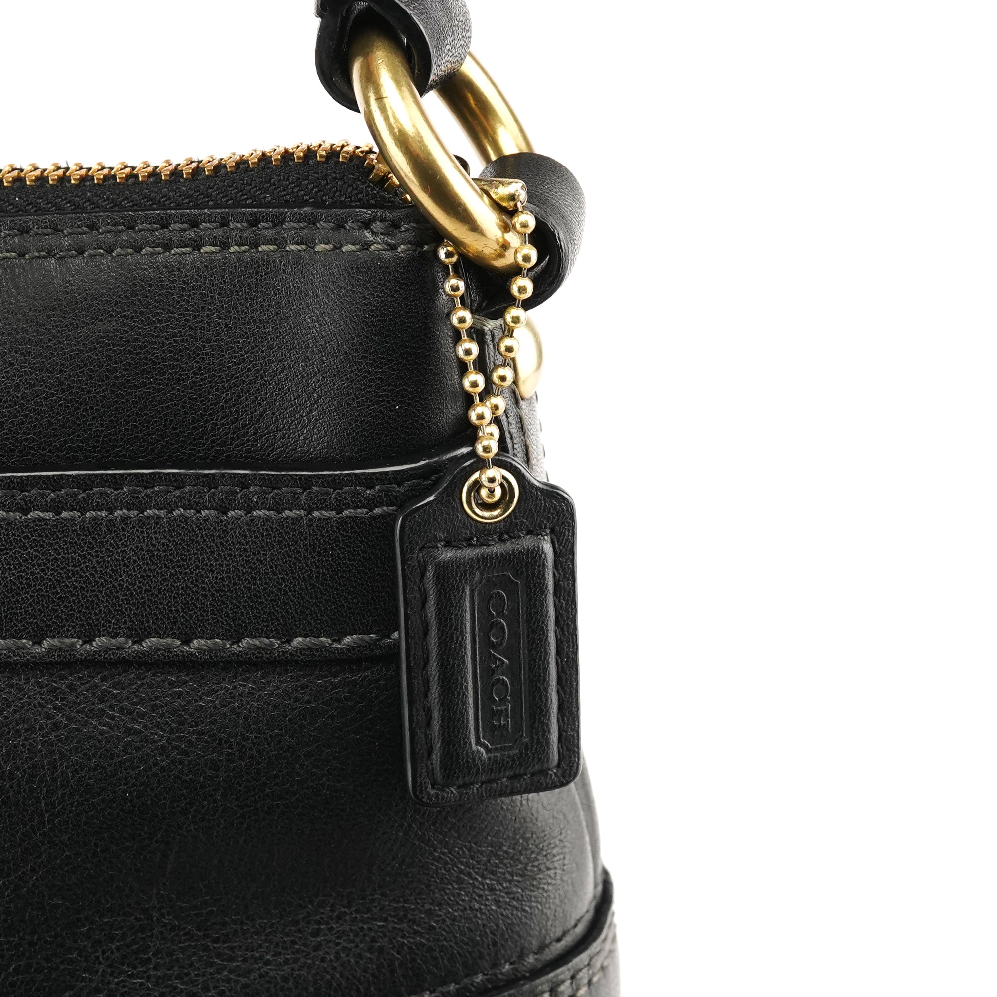 11042 Black Leather Turnlock Shoulder Bag