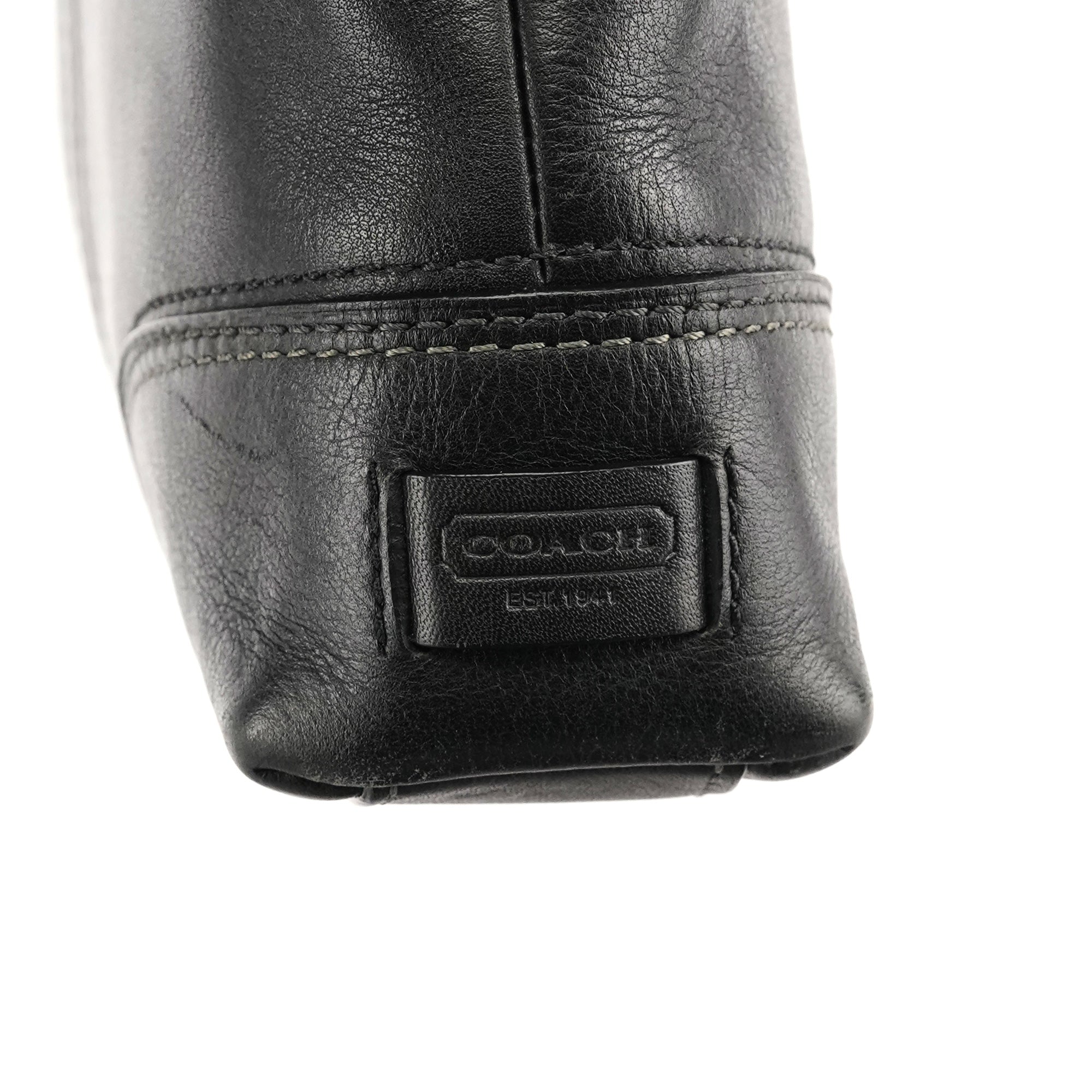 11042 Black Leather Turnlock Shoulder Bag