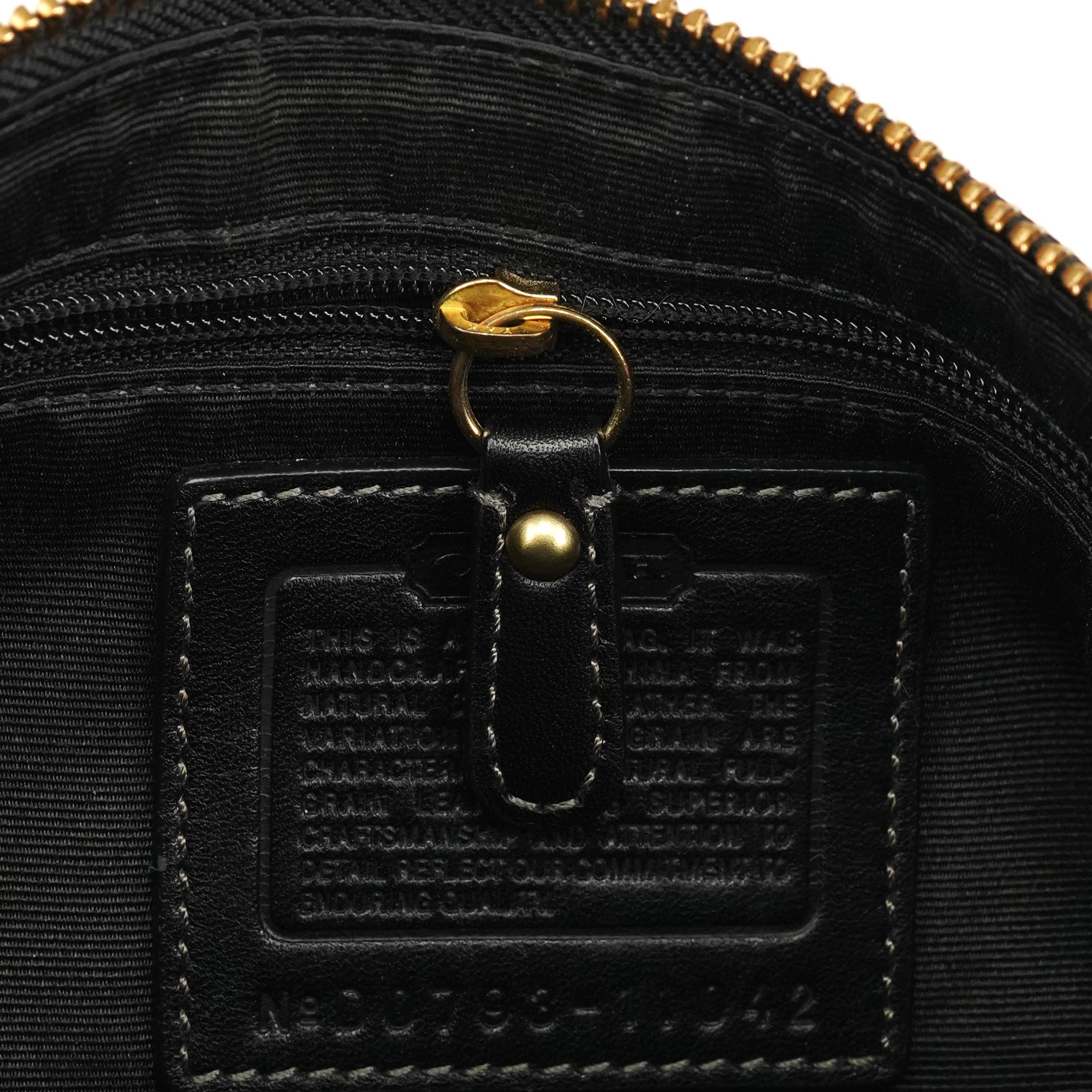 11042 Black Leather Turnlock Shoulder Bag