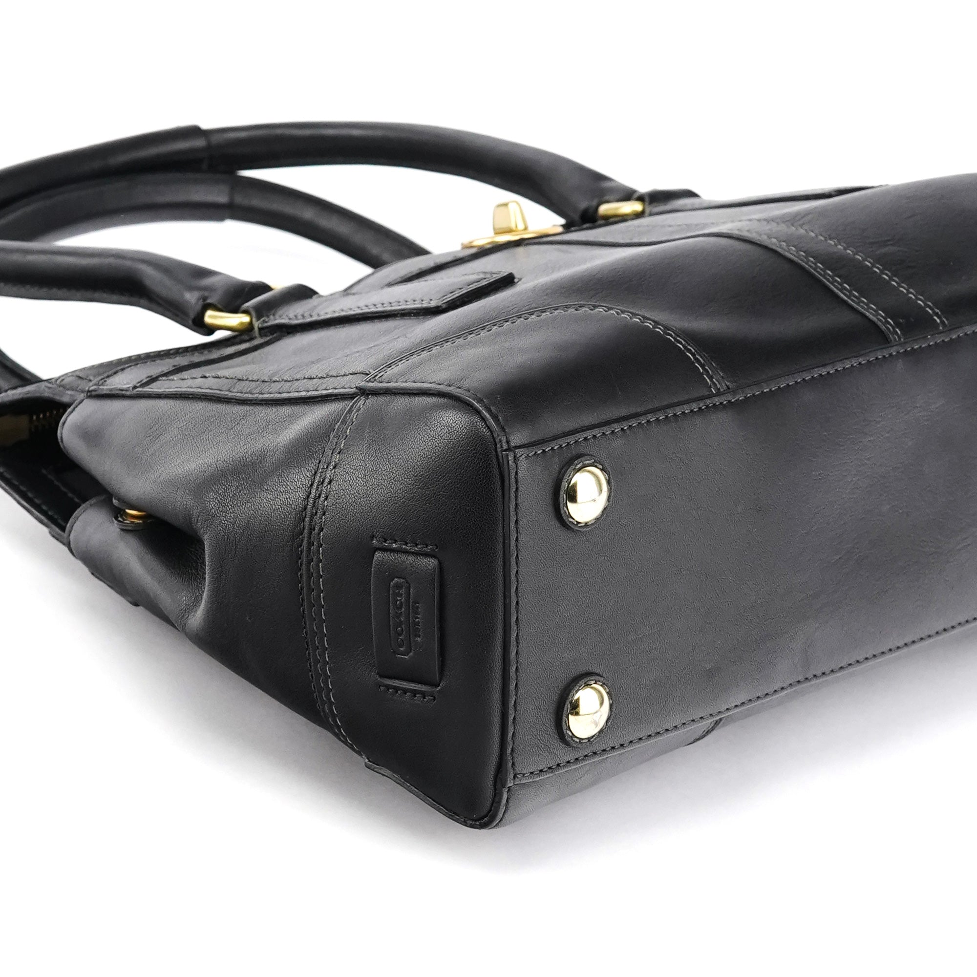 11047 Black Leather Turnlock Tote Bag