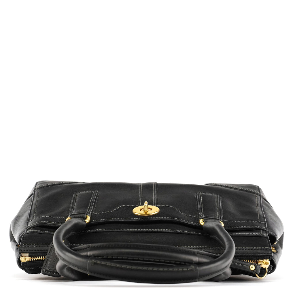 11047 Black Leather Turnlock Tote Bag