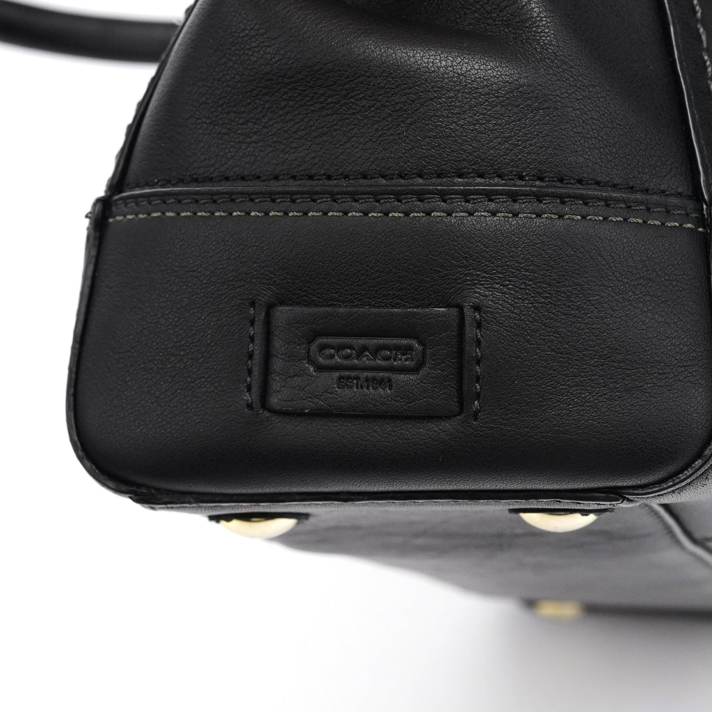 11047 Black Leather Turnlock Tote Bag