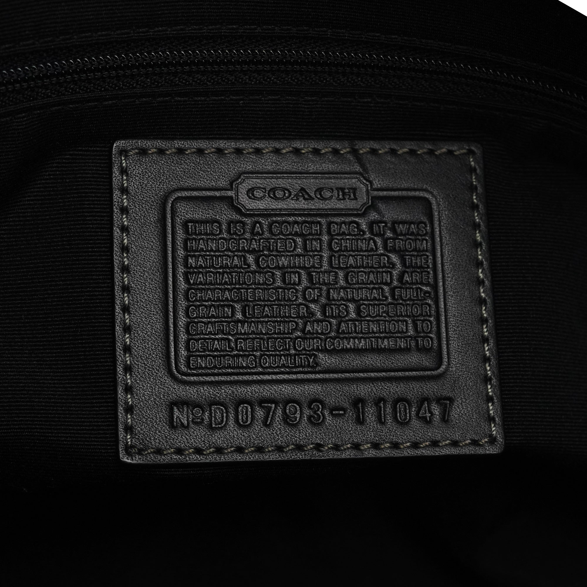 11047 Black Leather Turnlock Tote Bag