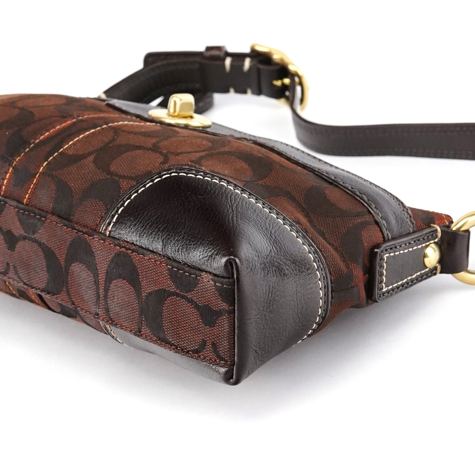 11057 Brown Signature Turnlock Shoulder Bag