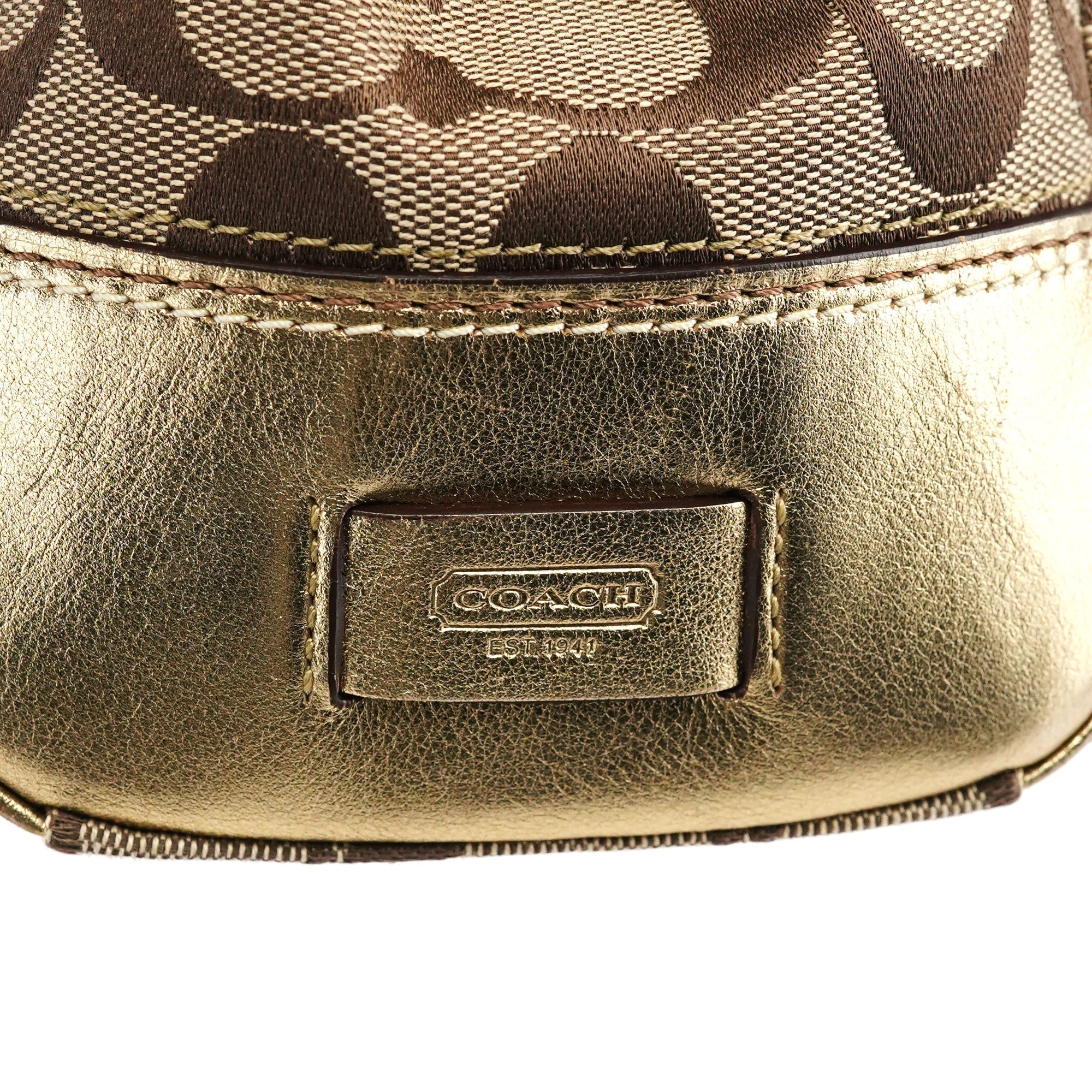 11062 Beige Gold Turnlock Tote Bag