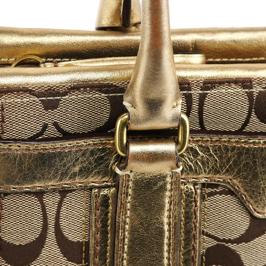 11062 Beige Gold Turnlock Tote Bag