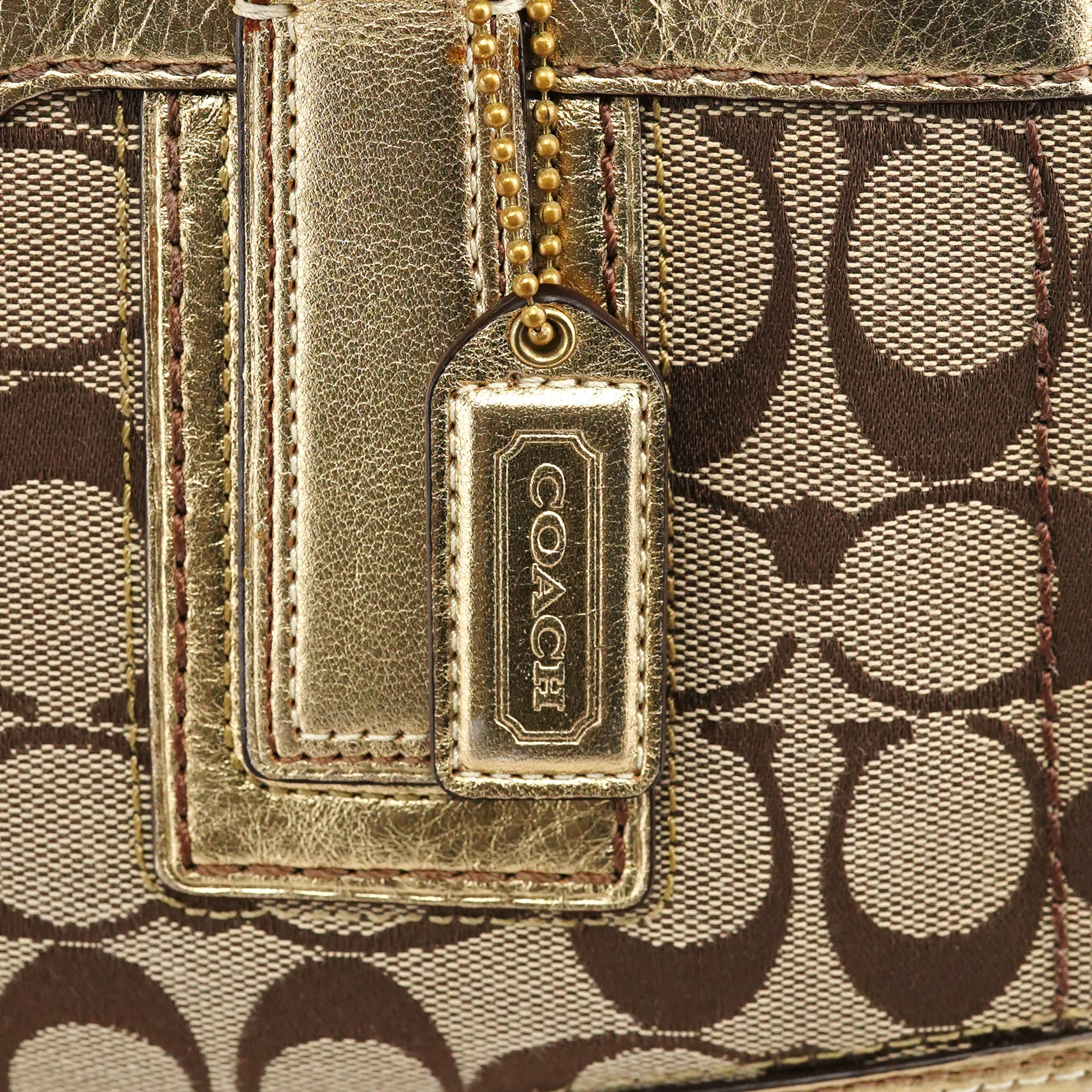11062 Beige Gold Turnlock Tote Bag