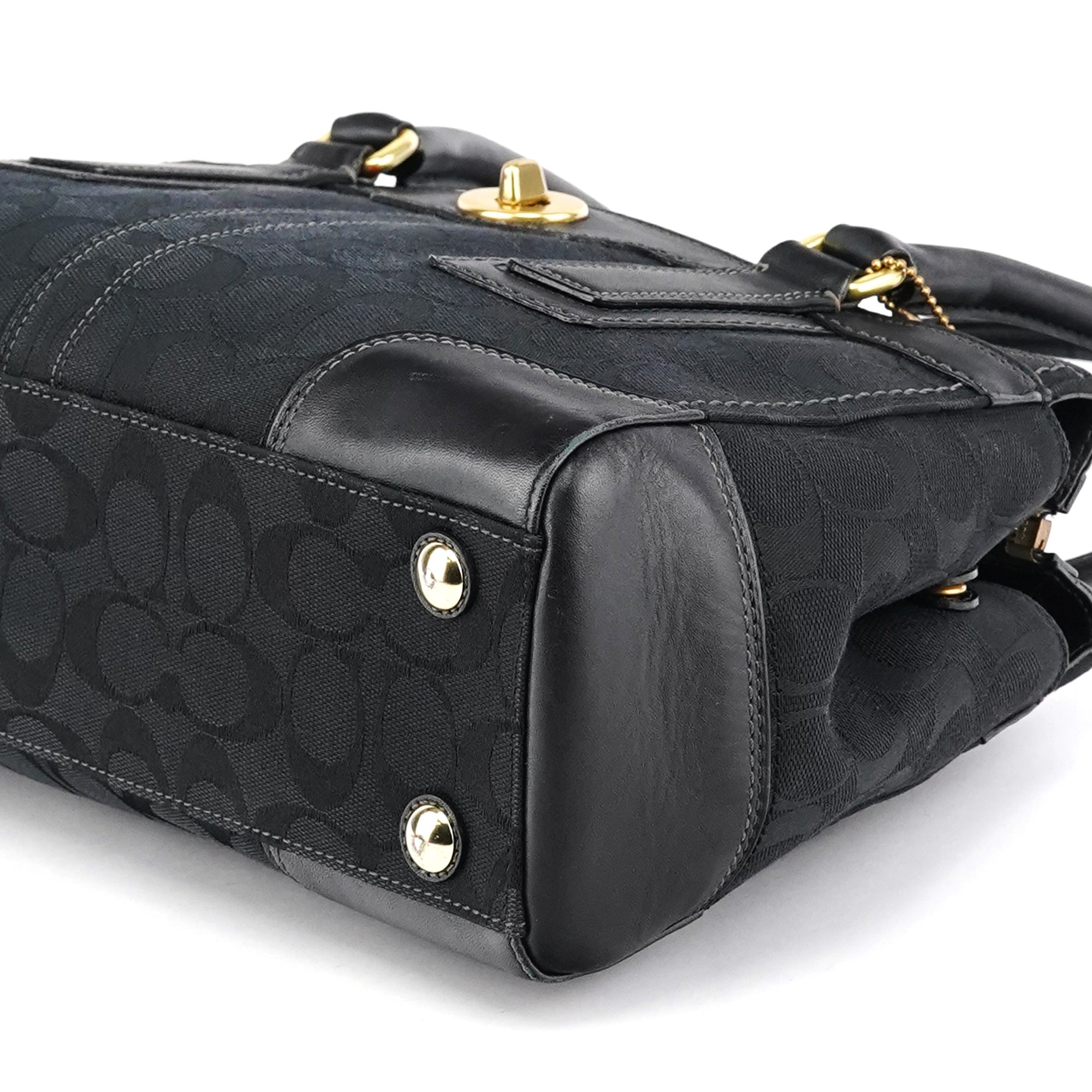 11062 Black Signature Turnlock Tote Bag