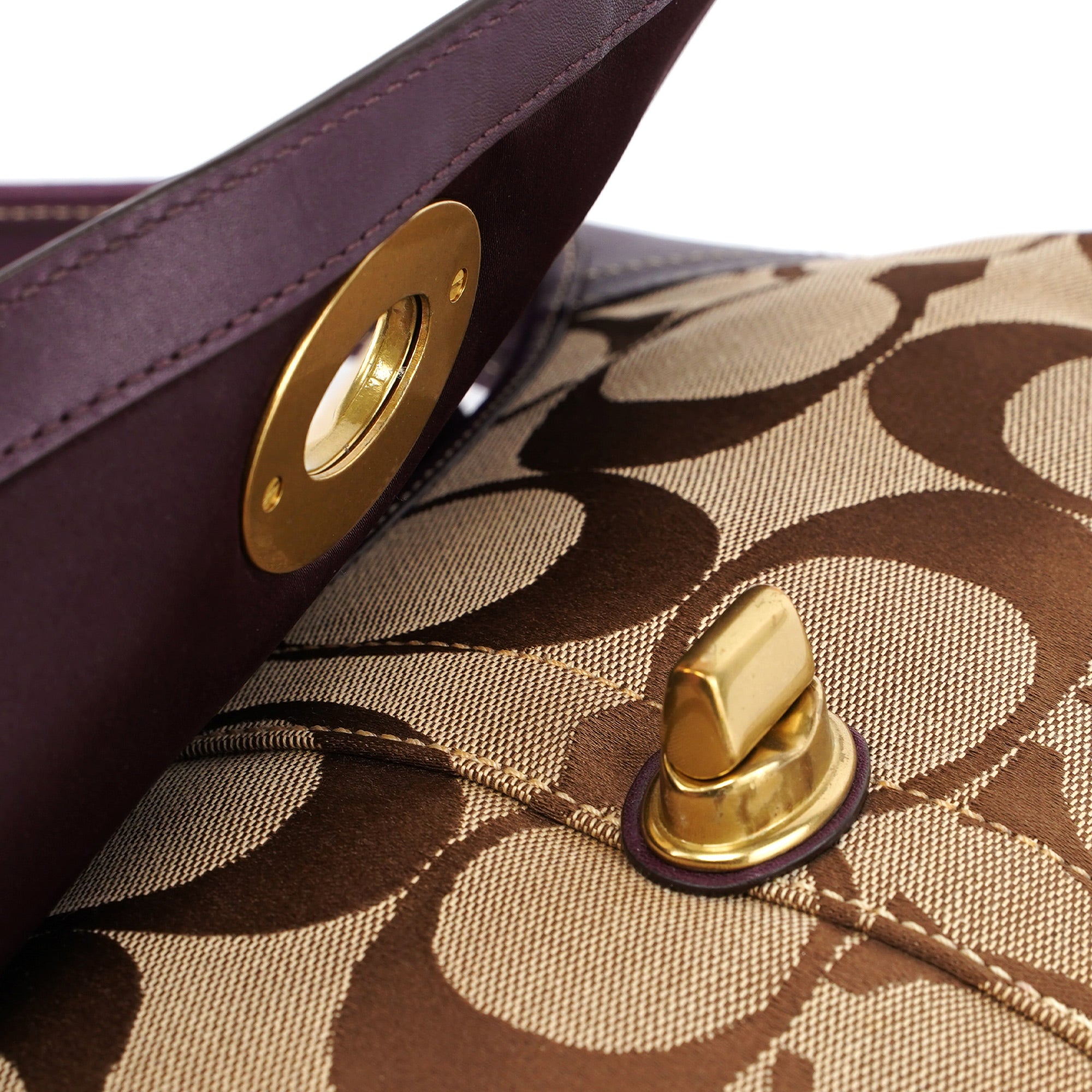 11257 Beige Brown Signature C Turnlock Shoulder Bag