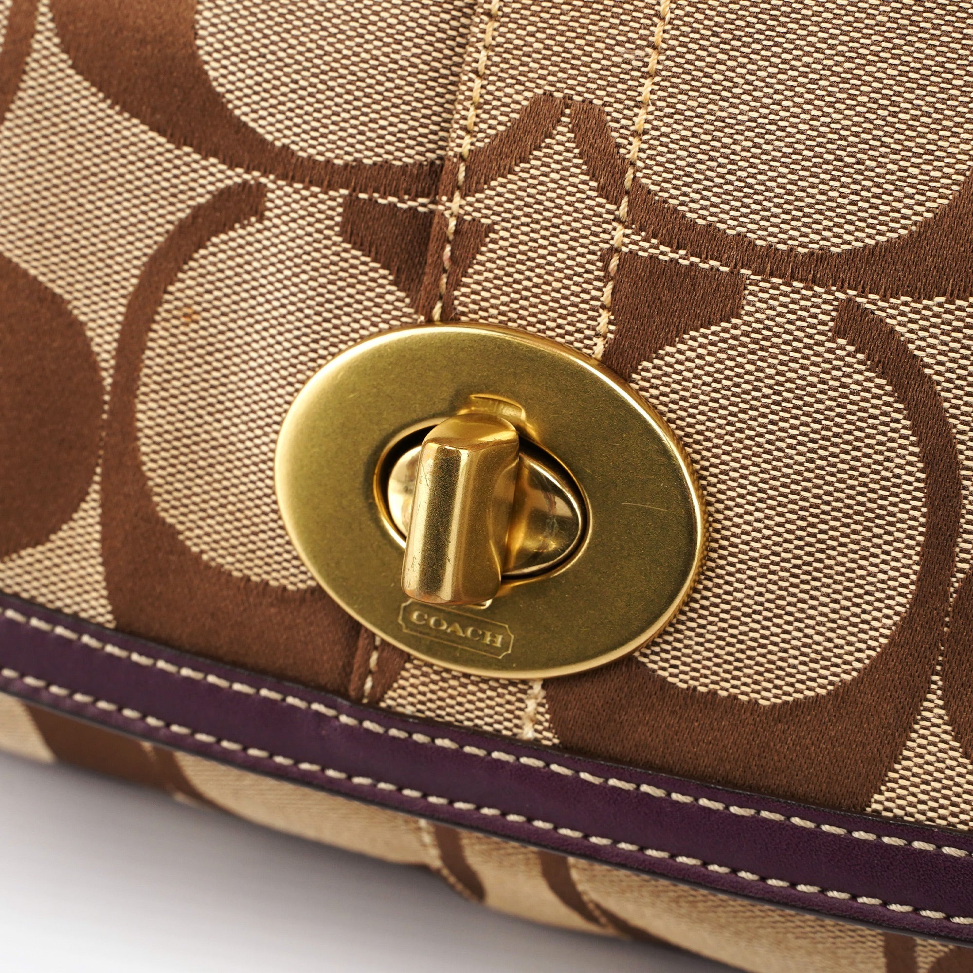 11257 Beige Brown Signature C Turnlock Shoulder Bag
