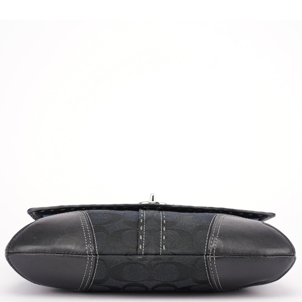 11574 Black Turnlock Shoulder Bag
