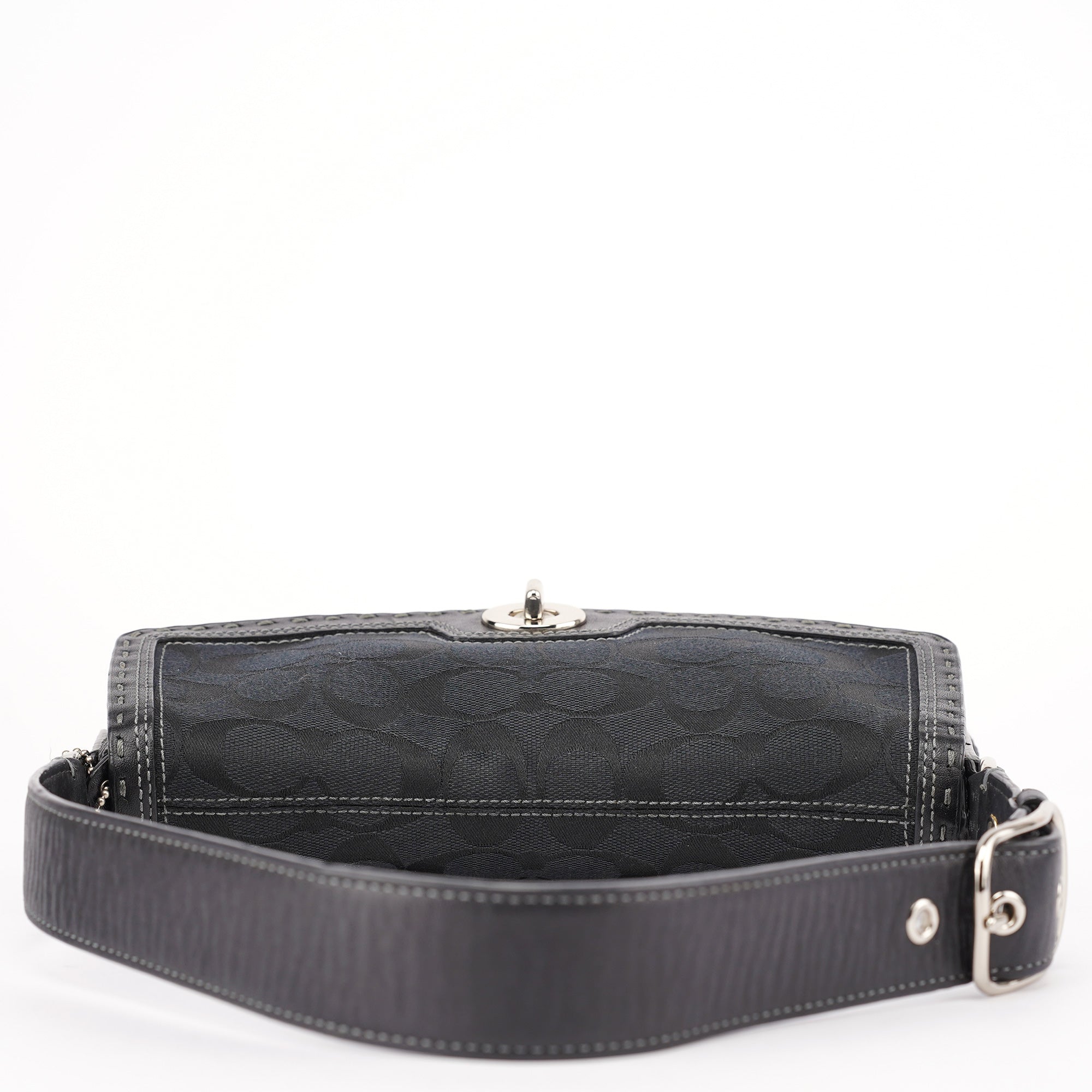 11574 Black Turnlock Shoulder Bag