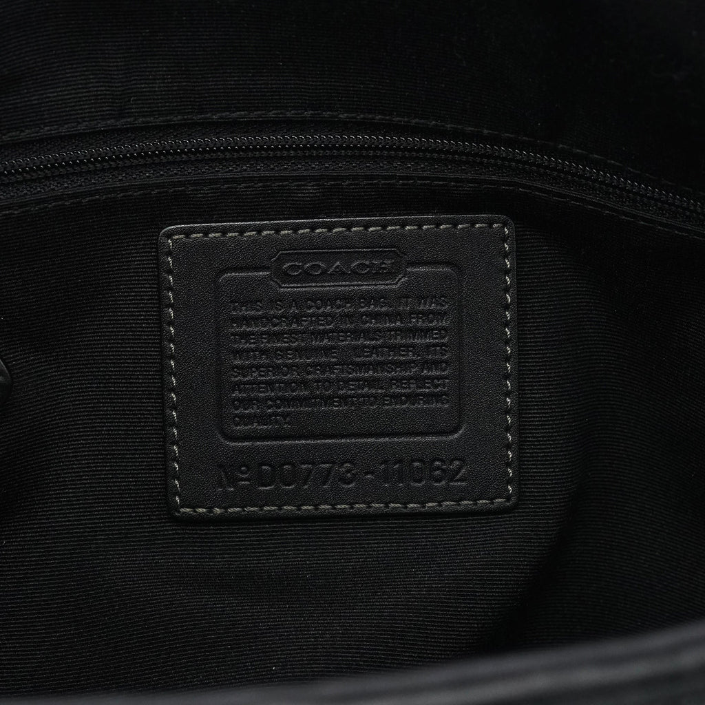 11602 Black Signature Leather Turnlock Tote Bag