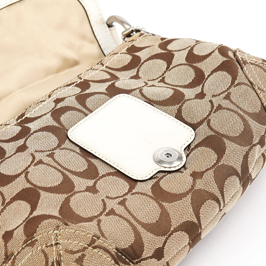 11860 Beige White Soho Shoulder Bag