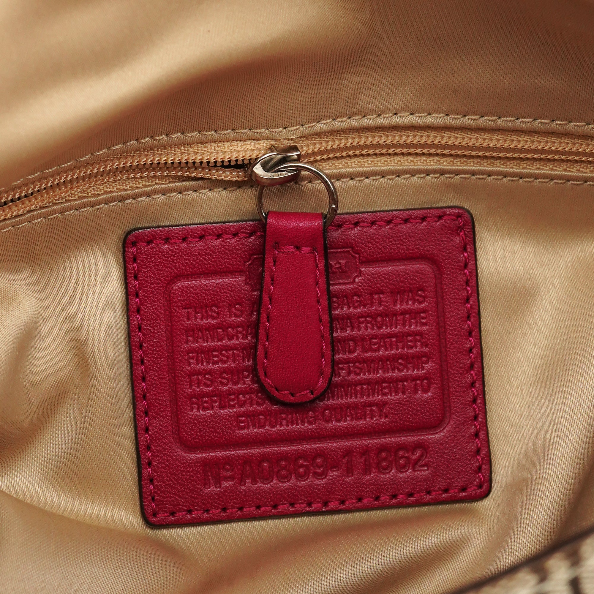 11862 Beige Pink Signature Soho Shoulder Bag