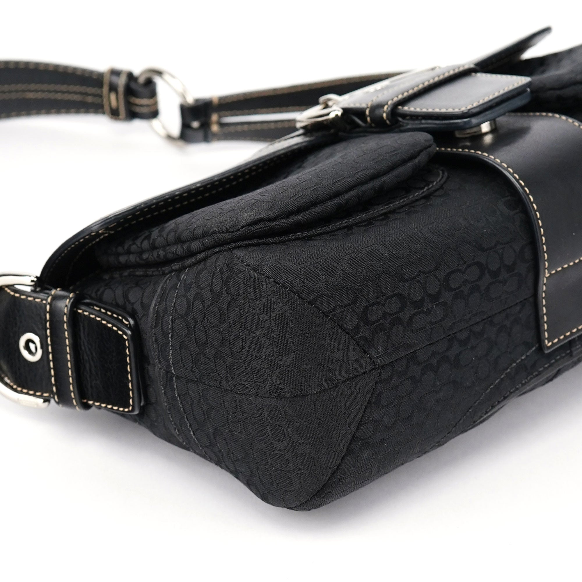 1463 Black Soho Shoulder Bag