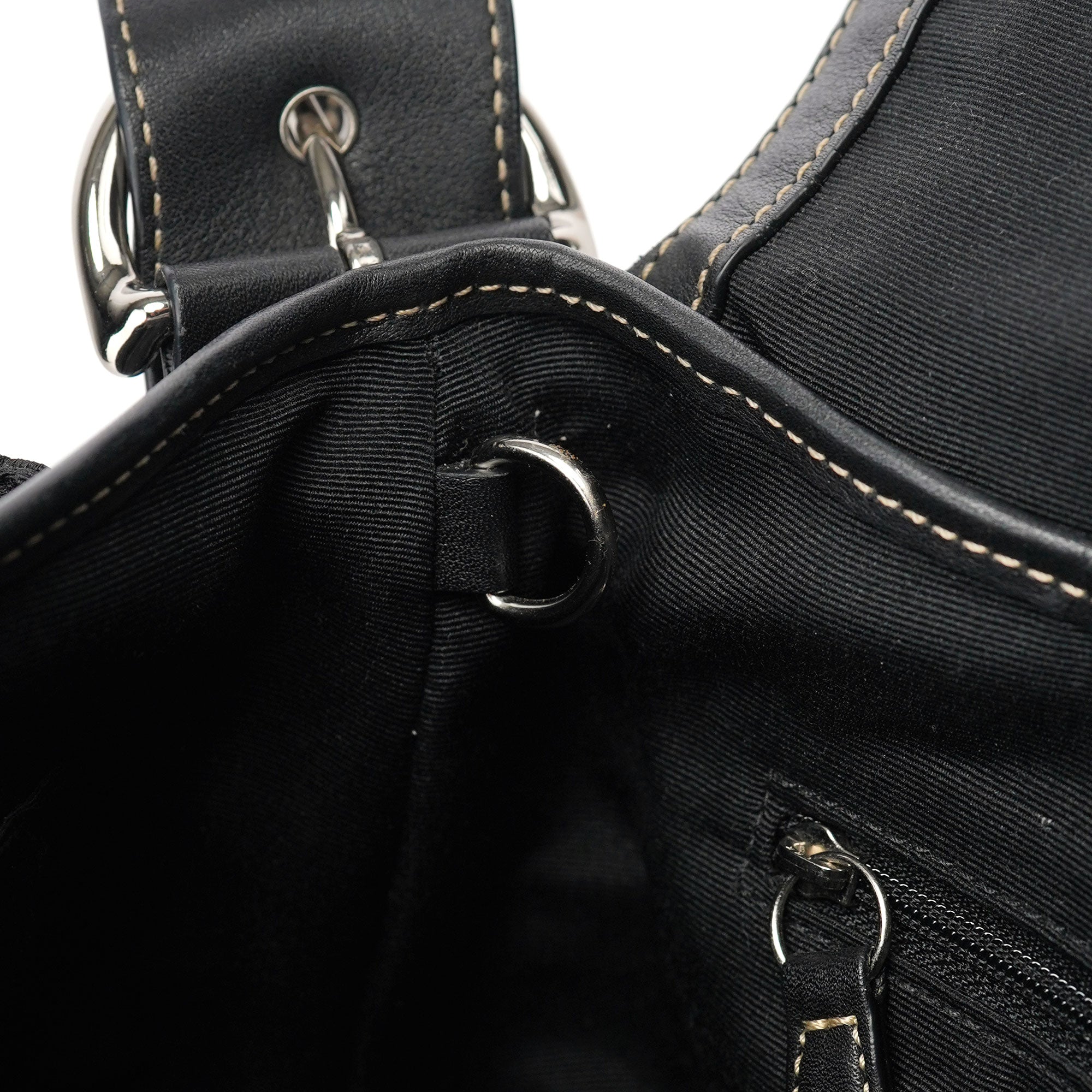 1463 Black Soho Shoulder Bag