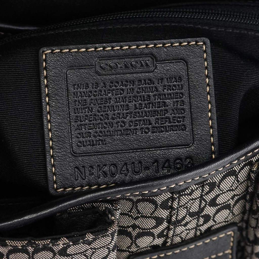 1463 Grey Black Signature Soho Shoulder Bag