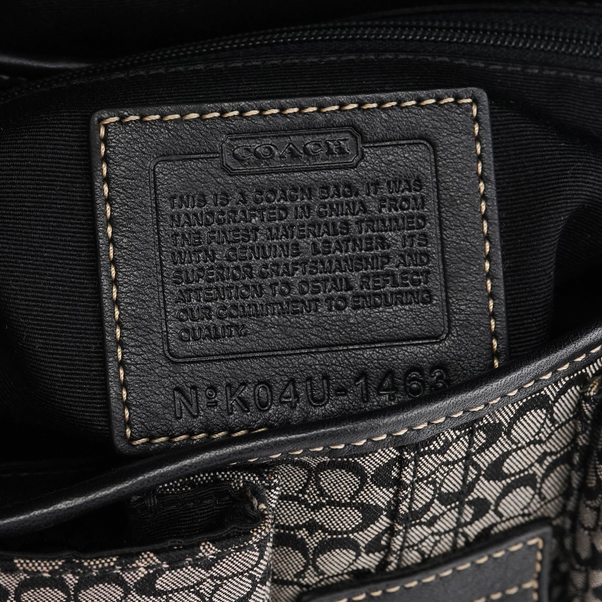 1463 Grey Black Signature Soho Shoulder Bag