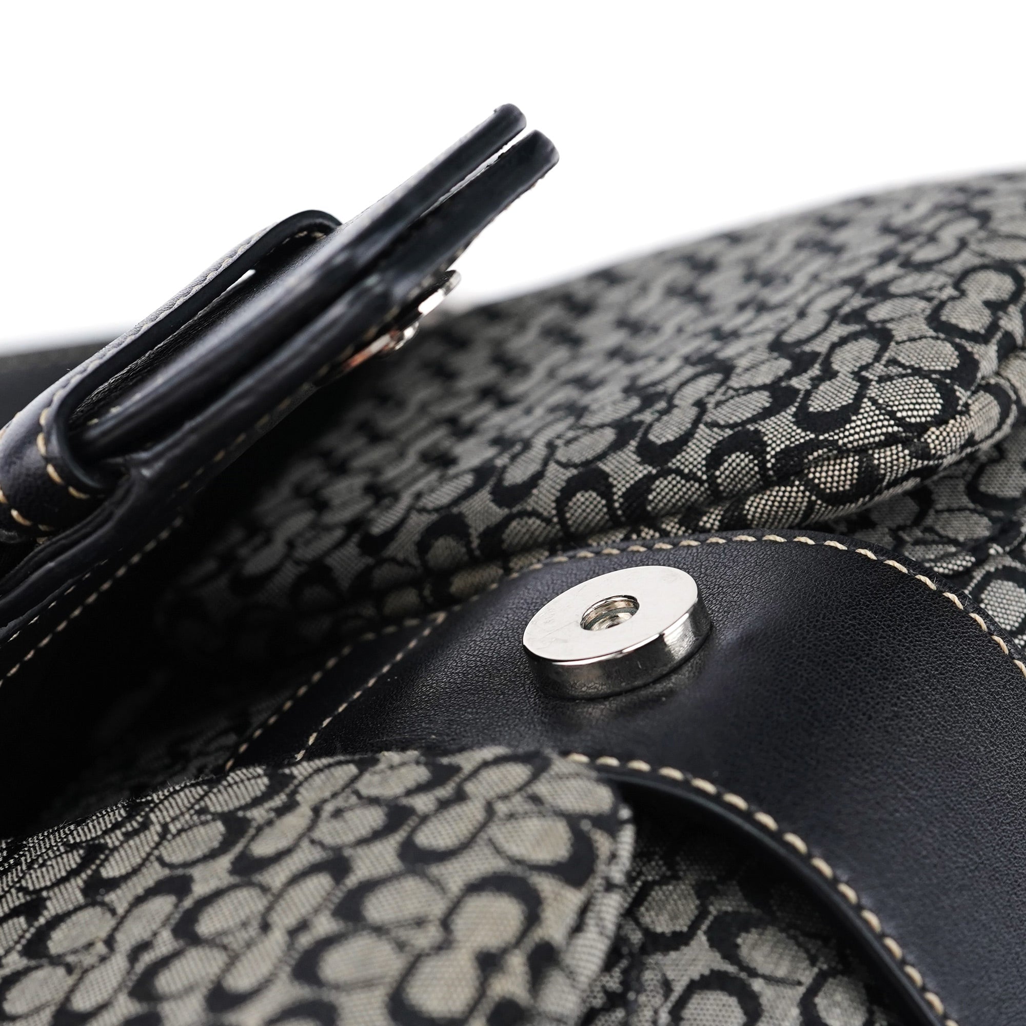 1463 Signature C Soho Shoulder Bag