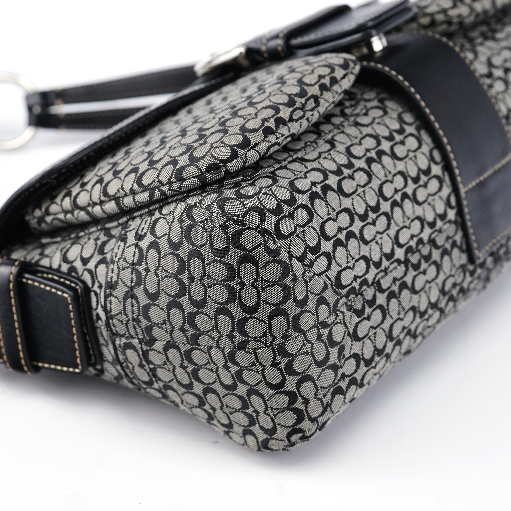 1463 Signature C Soho Shoulder Bag
