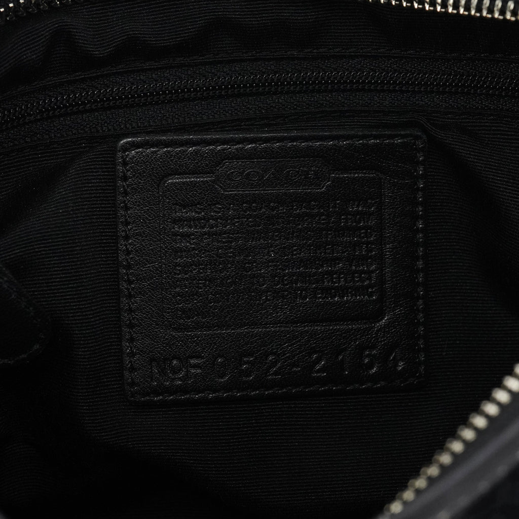 2154 Black Signature C Shoulder Bag