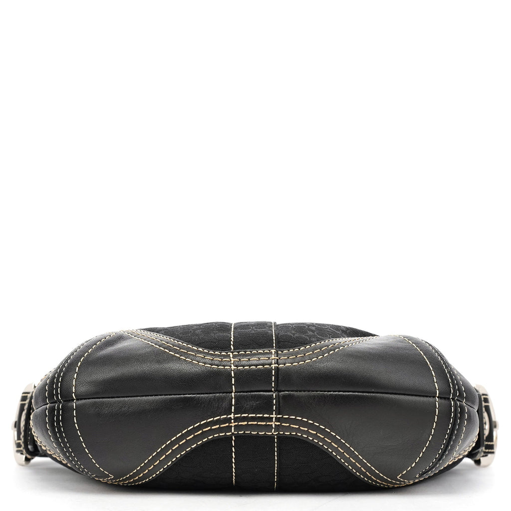 2154 Black Signature C Shoulder Bag