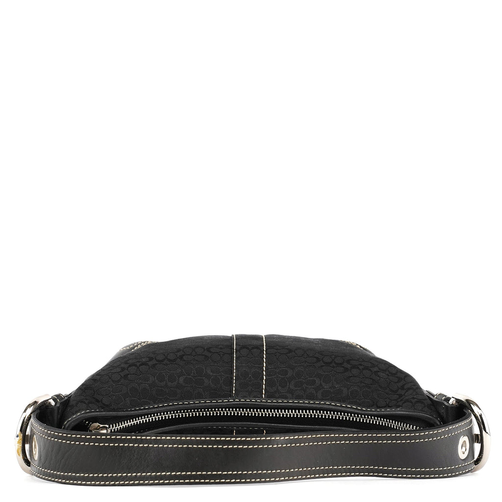 2154 Black Signature C Shoulder Bag