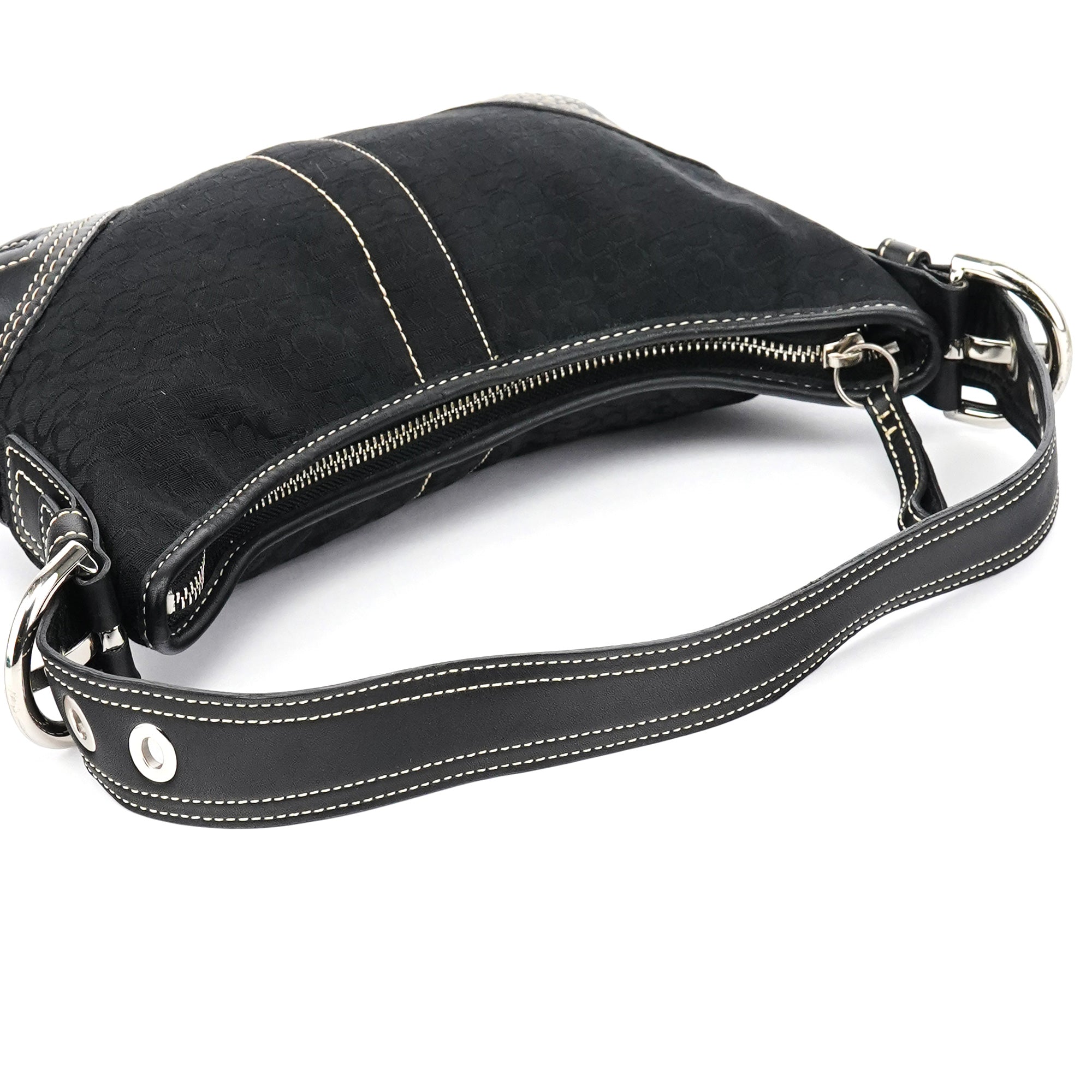 2154 Black Signature Soho Shoulder Bag