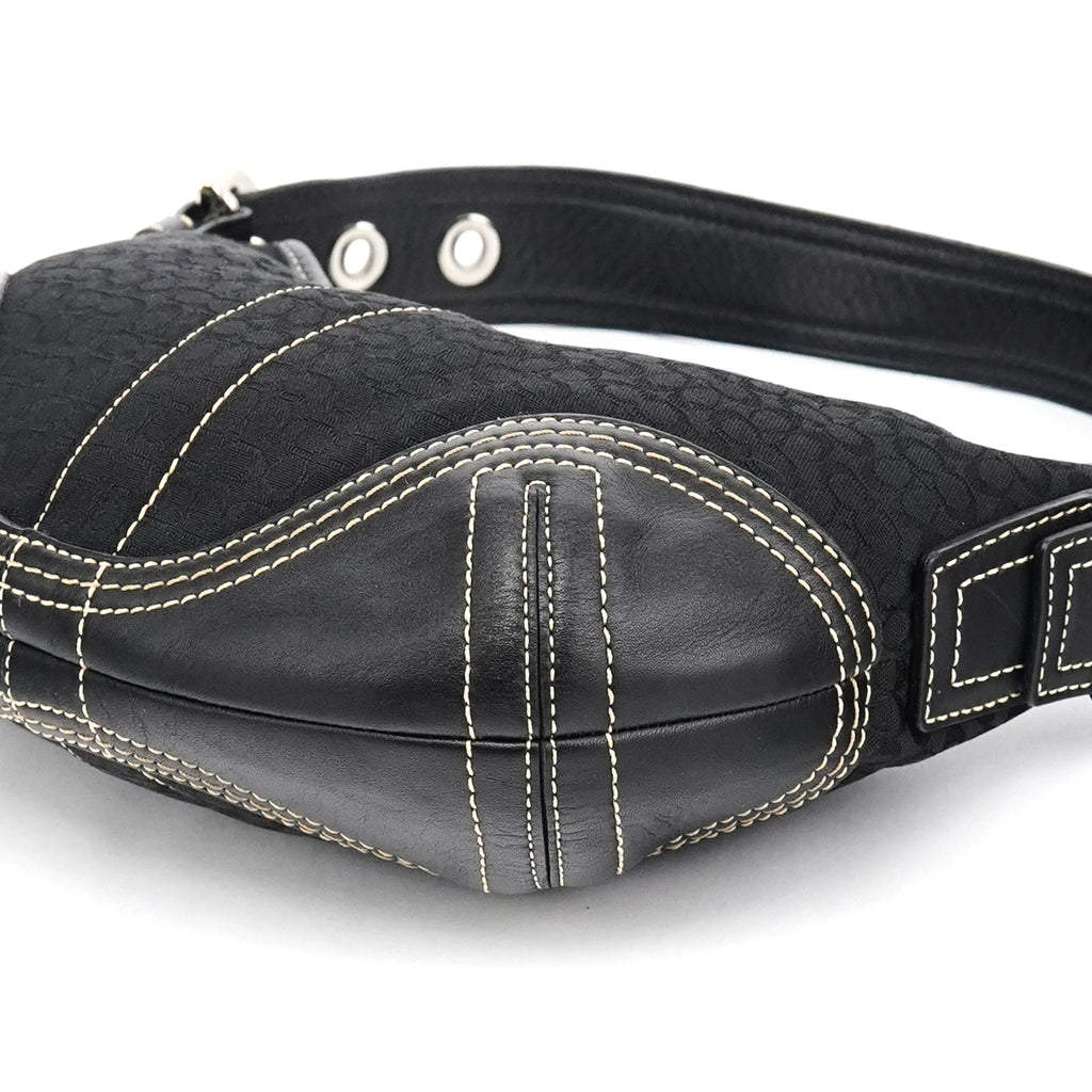 2154 Black Signature Soho Shoulder Bag