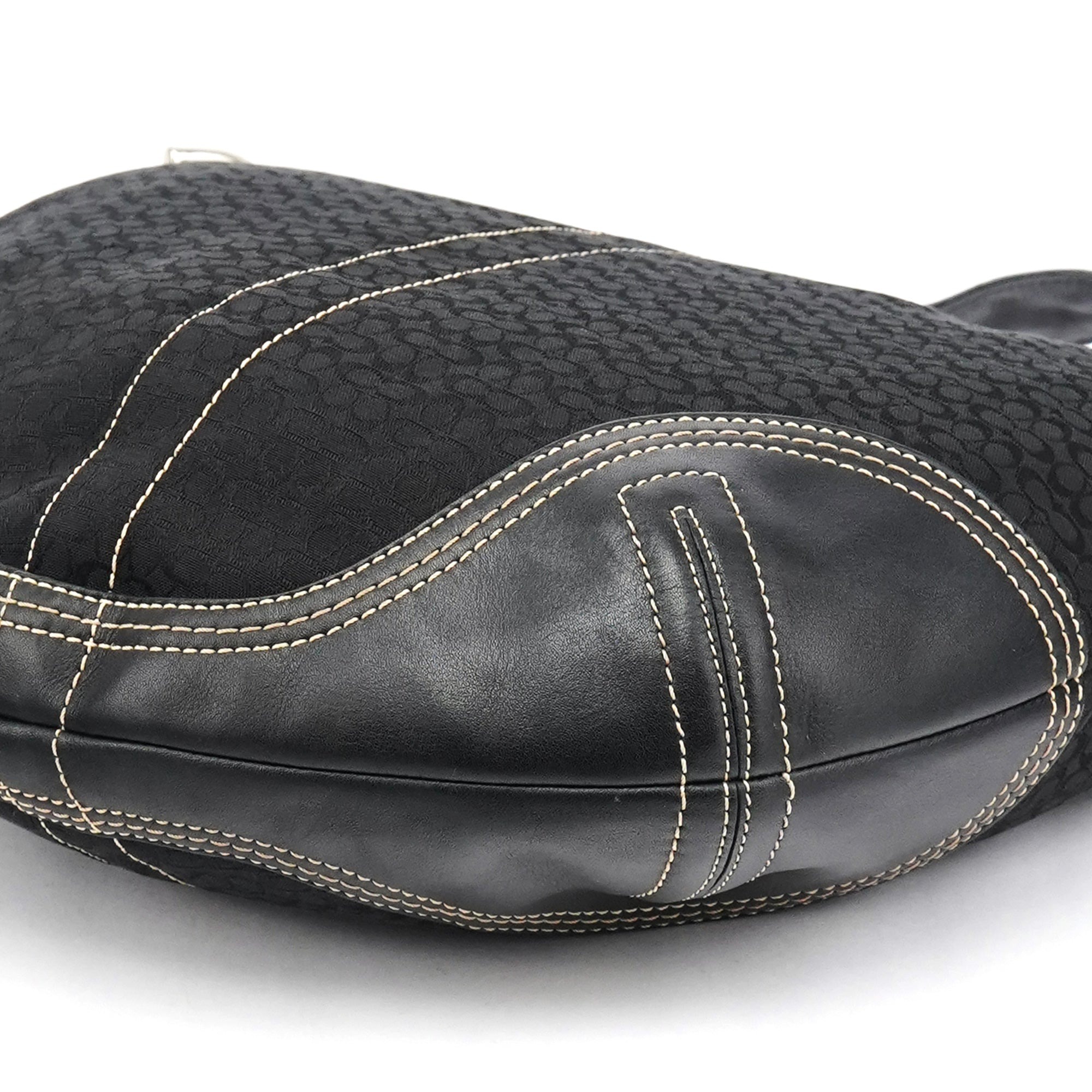 2158 Black Signature Soho Shoulder Bag