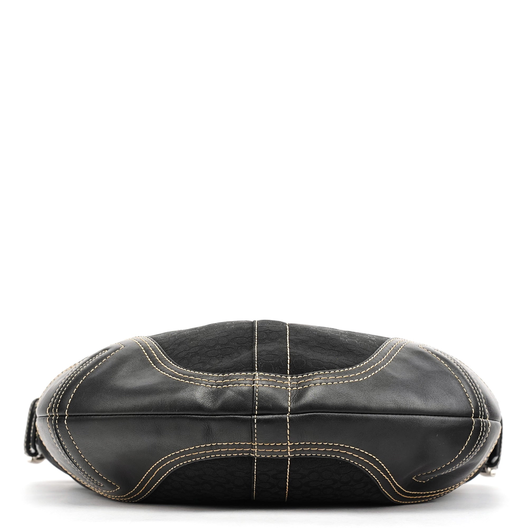 2158 Black Signature Soho Shoulder Bag