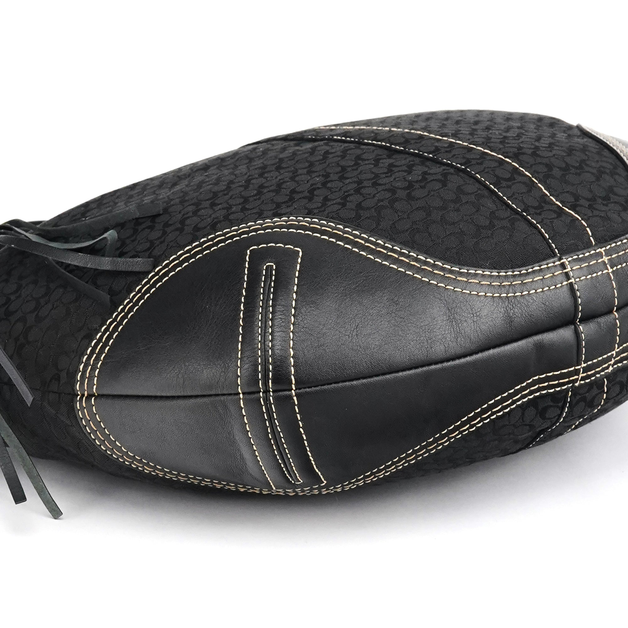 2158 Black Soho Shoulder Bag