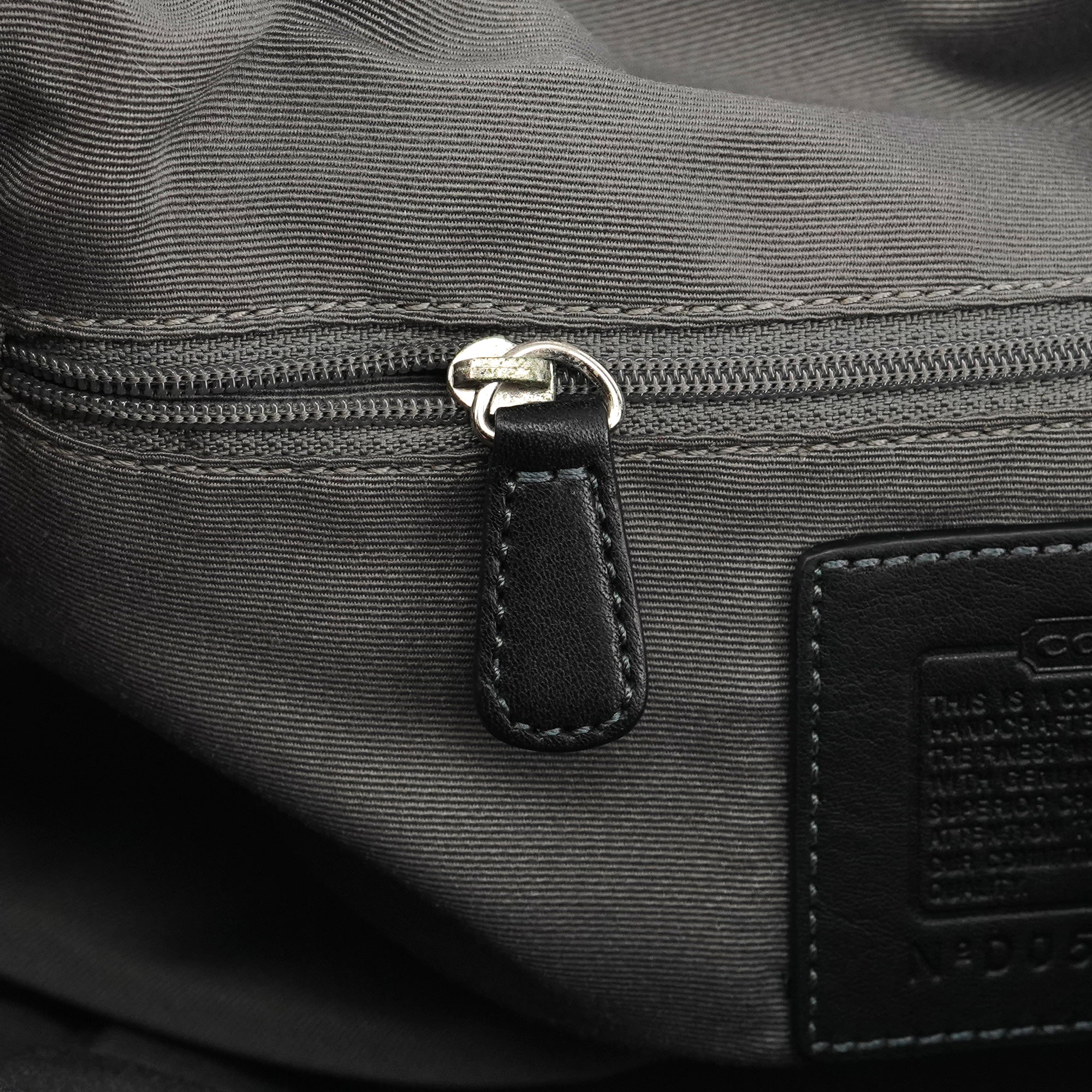 2175 Black Grey Signature Soho Shoulder Bag