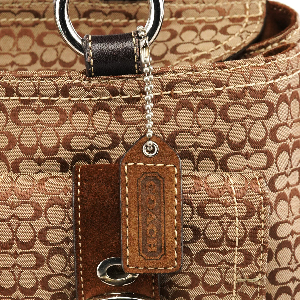 3646 Brown Signature Soho Tote Bag