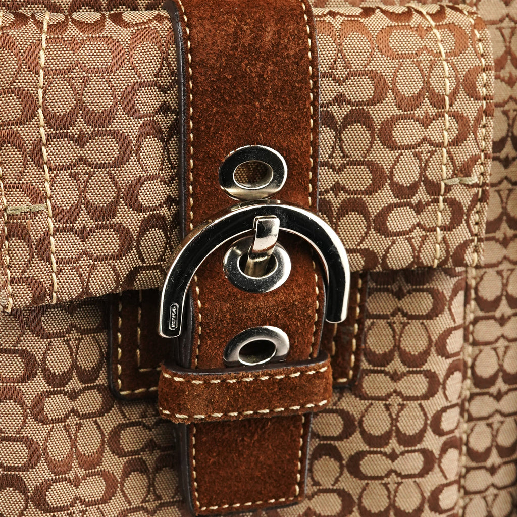 3646 Brown Signature Soho Tote Bag