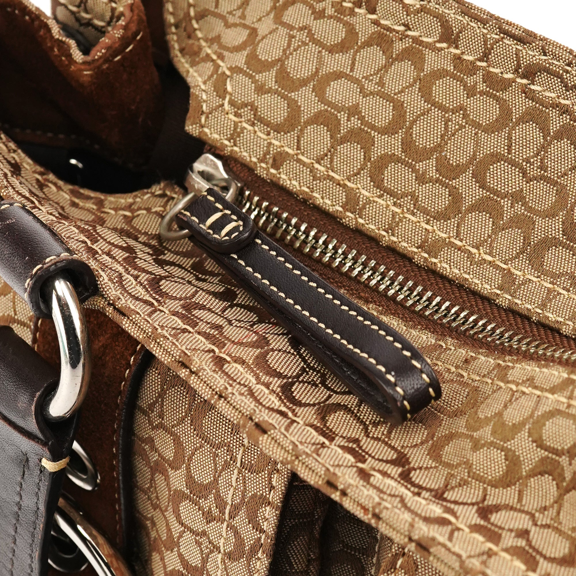 3646 Brown Signature Soho Tote Bag
