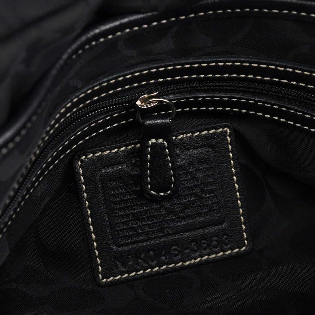 3653 Black Leather Soho Shoulder Bag