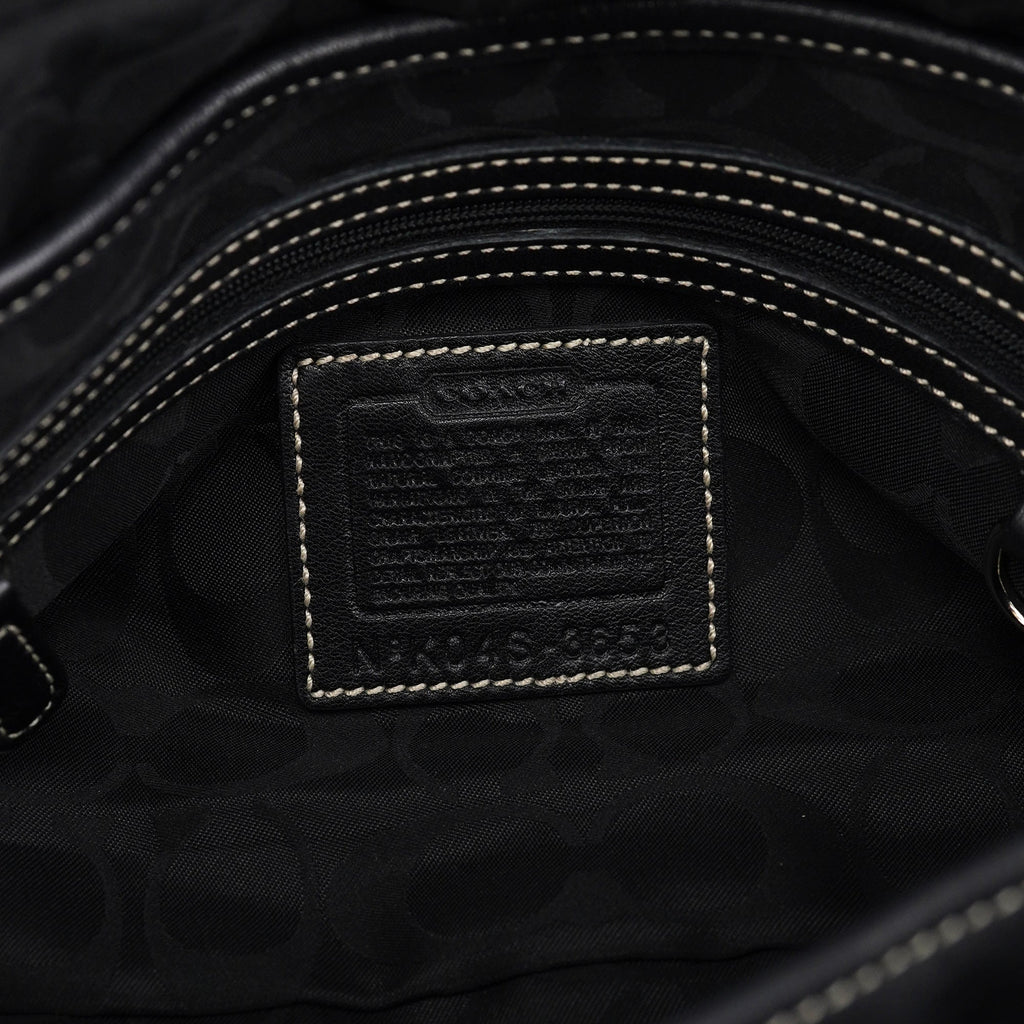 3653 Black Leather Soho Shoulder Bag
