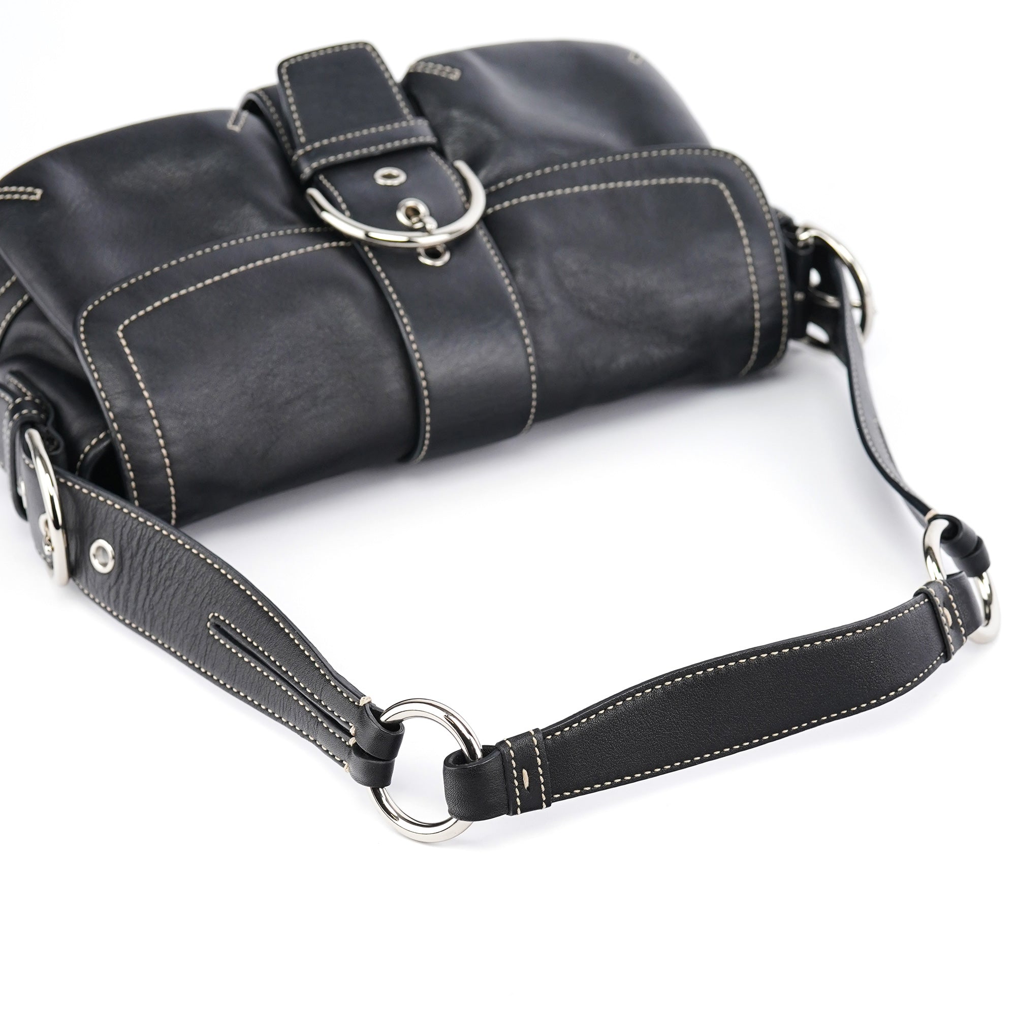 3653 Black Leather Soho Shoulder Bag