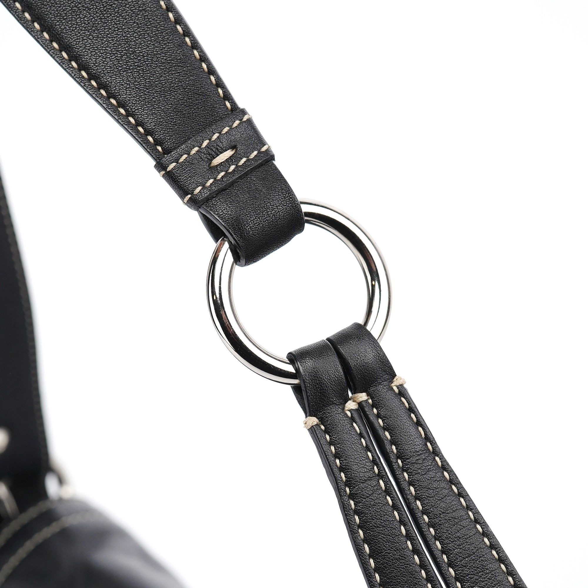 3653 Black Leather Soho Shoulder Bag