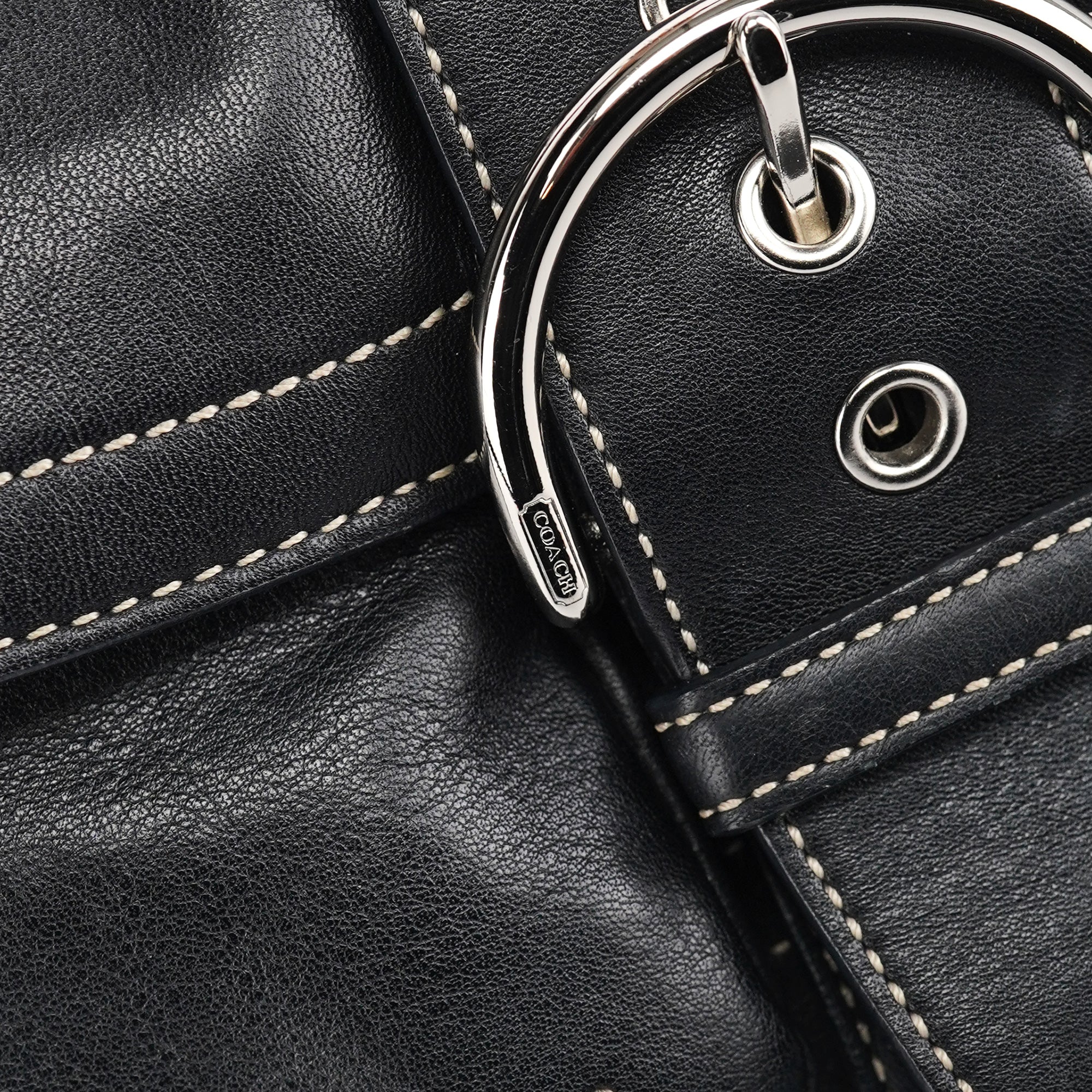 3653 Black Leather Soho Shoulder Bag
