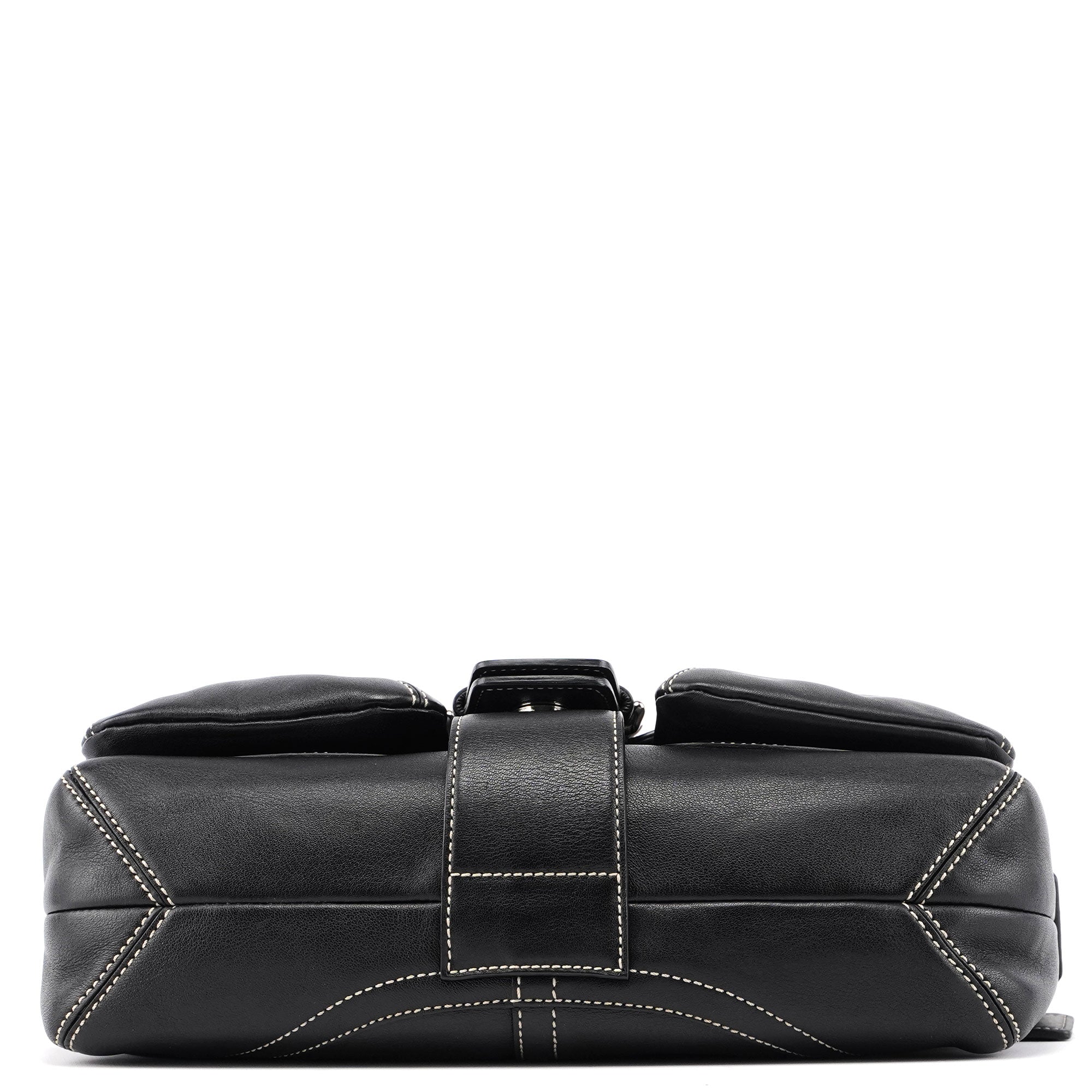 3653 Black Leather Soho Shoulder Bag