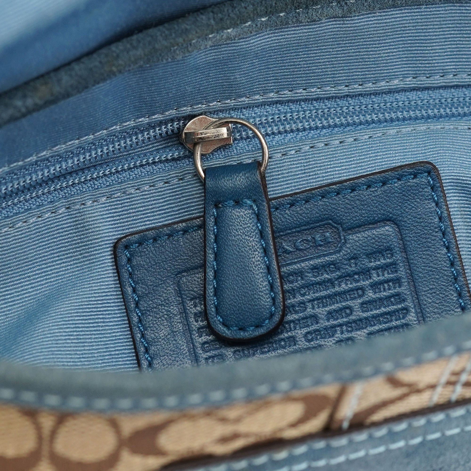 3689 Beige Blue Snakeskin Soho Shoulder Bag