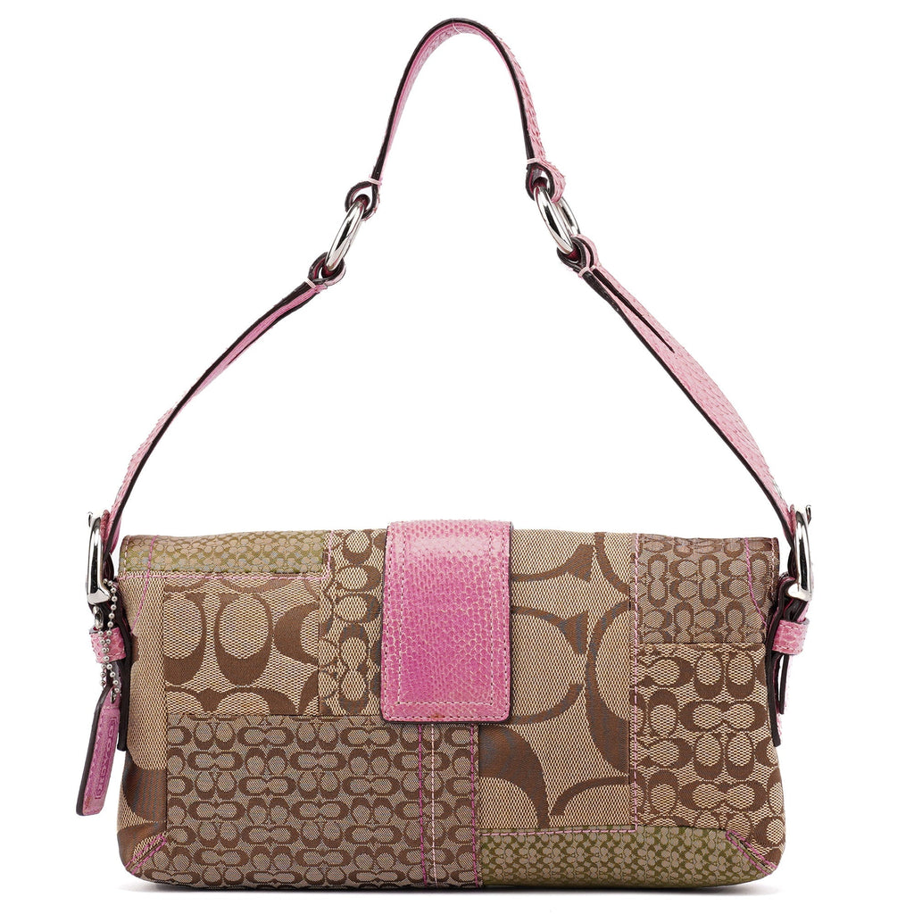 3689 Beige Pink Signature C Soho Shoulder Bag