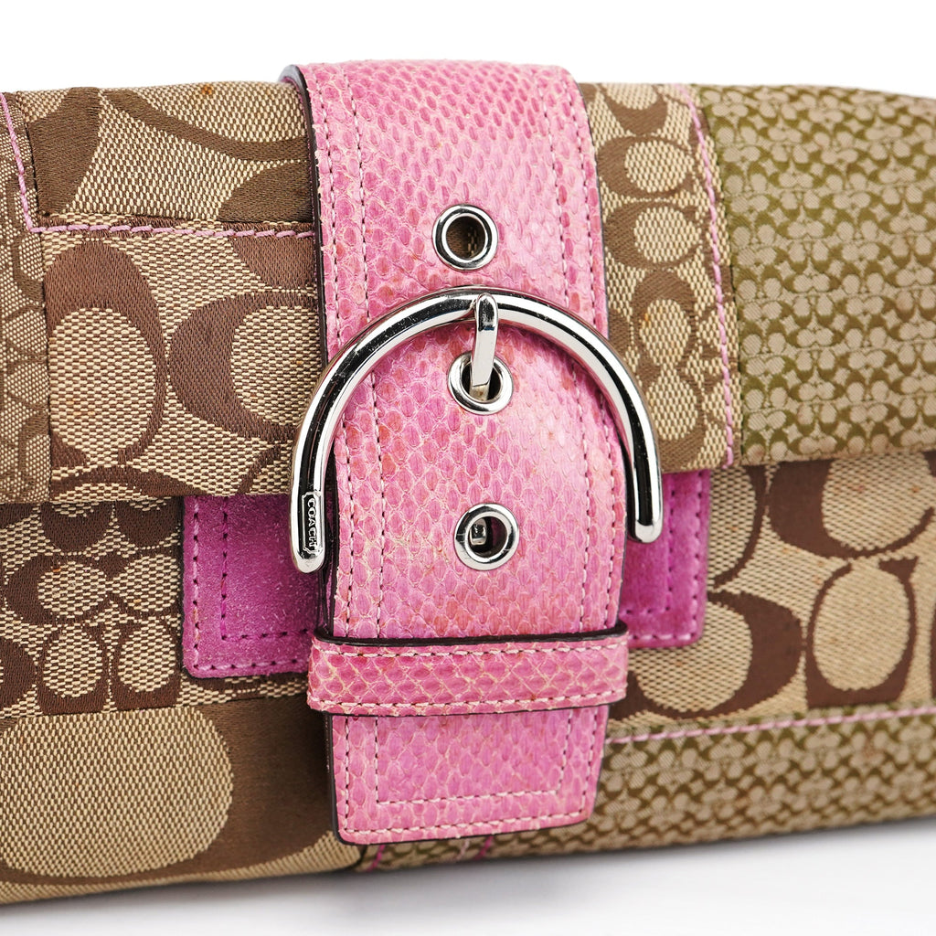 3689 Beige Pink Signature C Soho Shoulder Bag